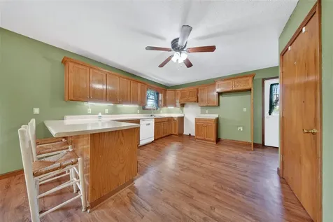 402 Wilhelm Road Russellville KY 42276