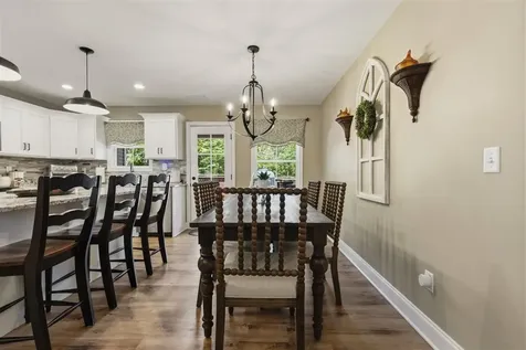 462 Ayers Lane Scottsville KY 42164