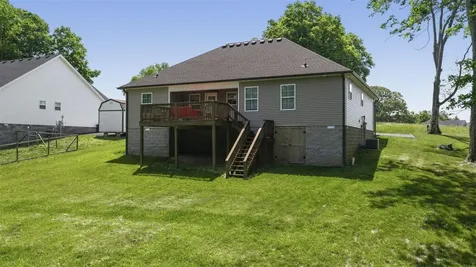 462 Ayers Lane Scottsville KY 42164