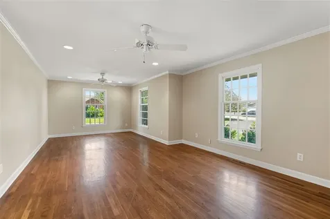 1411 Willow Way Bowling Green KY 42103