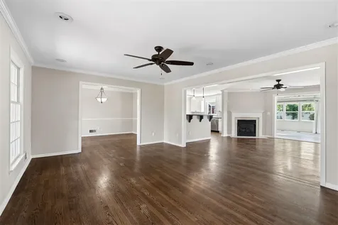 1411 Willow Way Bowling Green KY 42103