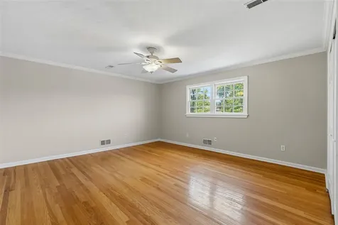 1411 Willow Way Bowling Green KY 42103
