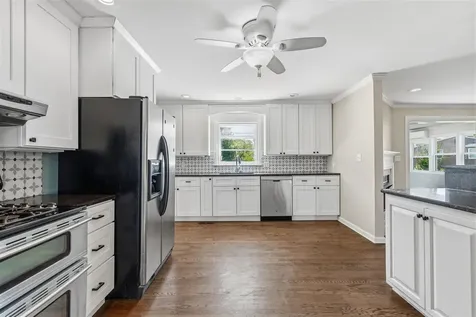 1411 Willow Way Bowling Green KY 42103