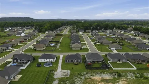835 China Tree Way Bowling Green KY 42101