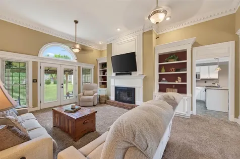 816 Wrenwood Drive Bowling Green KY 42103