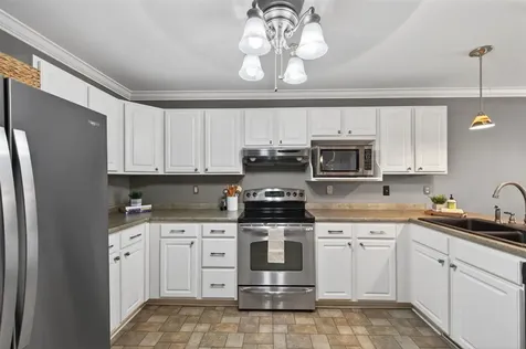 816 Wrenwood Drive Bowling Green KY 42103