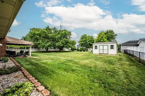 816 Wrenwood Drive Bowling Green KY 42103