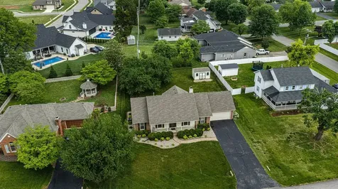 816 Wrenwood Drive Bowling Green KY 42103