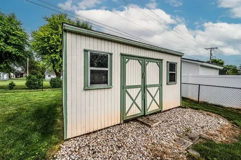 816 Wrenwood Drive Bowling Green KY 42103
