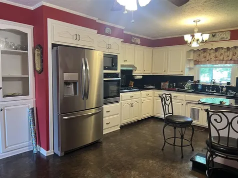 4118 Gordonsville Road Lewisburg KY 42256