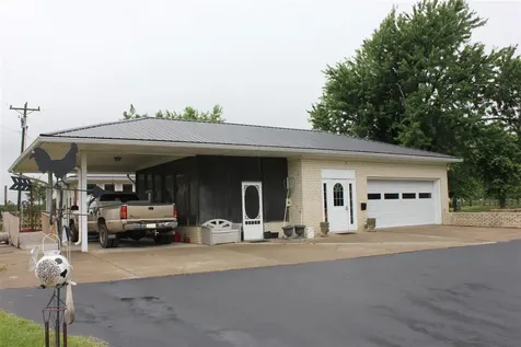 4118 Gordonsville Road Lewisburg KY 42256