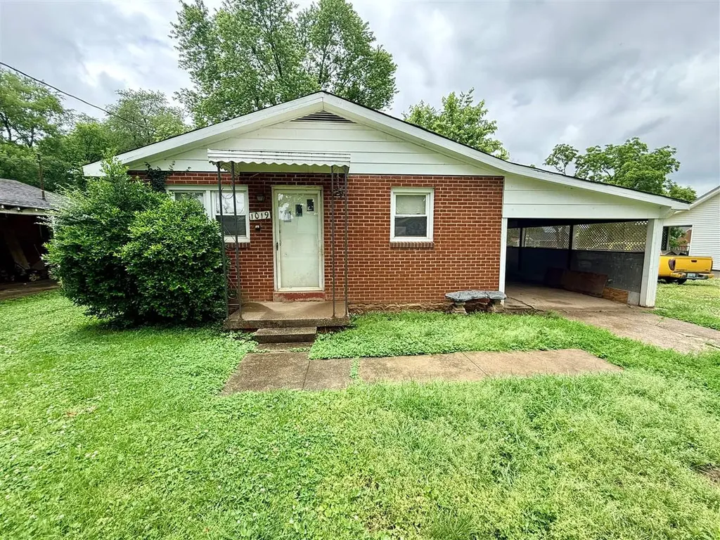 1019 Beauty Avenue Bowling Green KY 42101