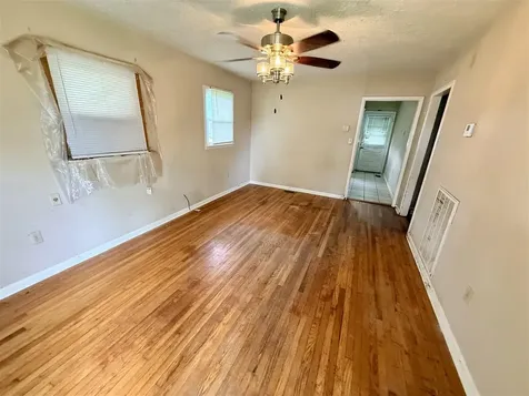 1019 Beauty Avenue Bowling Green KY 42101