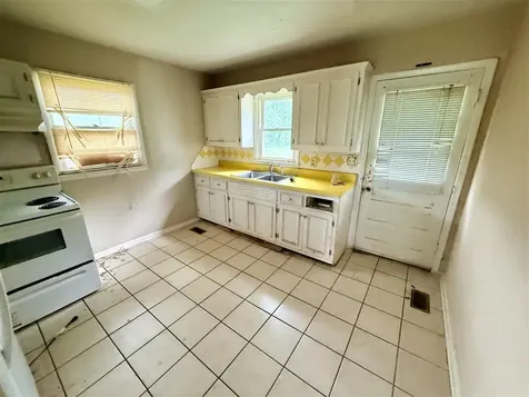 1019 Beauty Avenue Bowling Green KY 42101