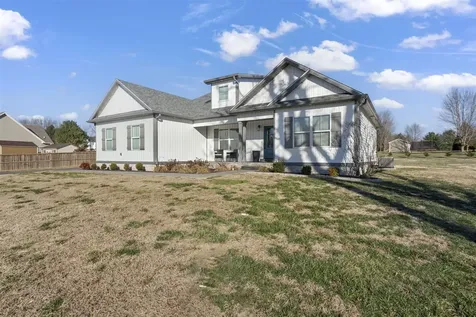122 River Birch Loop Smiths Grove KY 42171