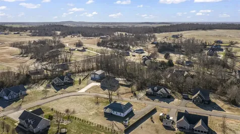 122 River Birch Loop Smiths Grove KY 42171