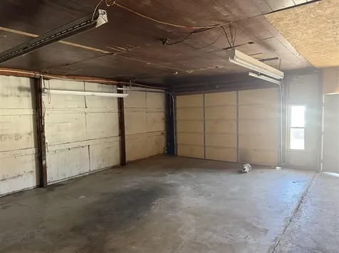 304 North Dixie Highway Cave City KY 42127