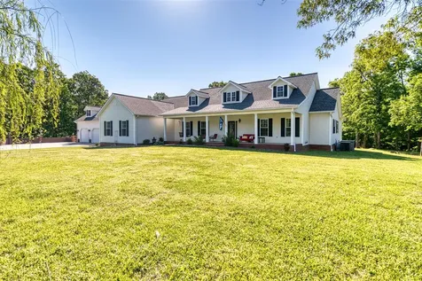 834 Kennedy Road Greenville KY 42345