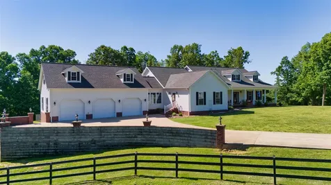 834 Kennedy Road Greenville KY 42345