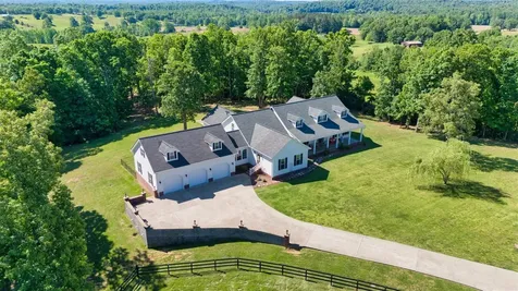 834 Kennedy Road Greenville KY 42345