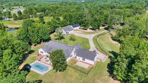 834 Kennedy Road Greenville KY 42345