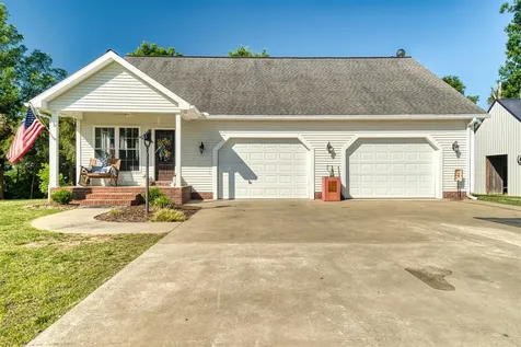 834 Kennedy Road Greenville KY 42345