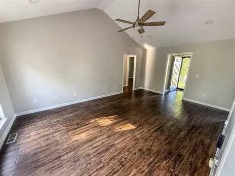 53 Tabitha Drive Scottsville KY 42164
