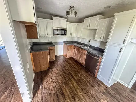 53 Tabitha Drive Scottsville KY 42164