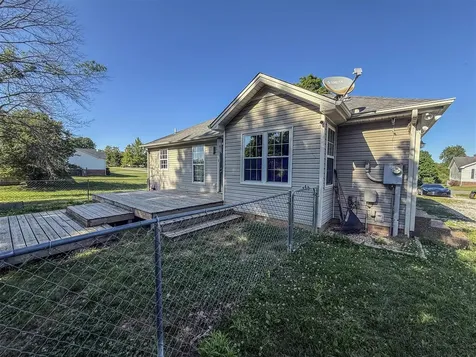 53 Tabitha Drive Scottsville KY 42164