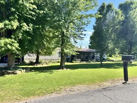 75 Stringer Road Sacramento KY 42372