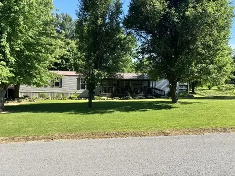 75 Stringer Road Sacramento KY 42372