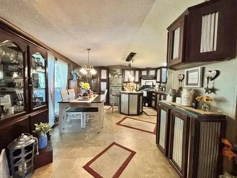 75 Stringer Road Sacramento KY 42372