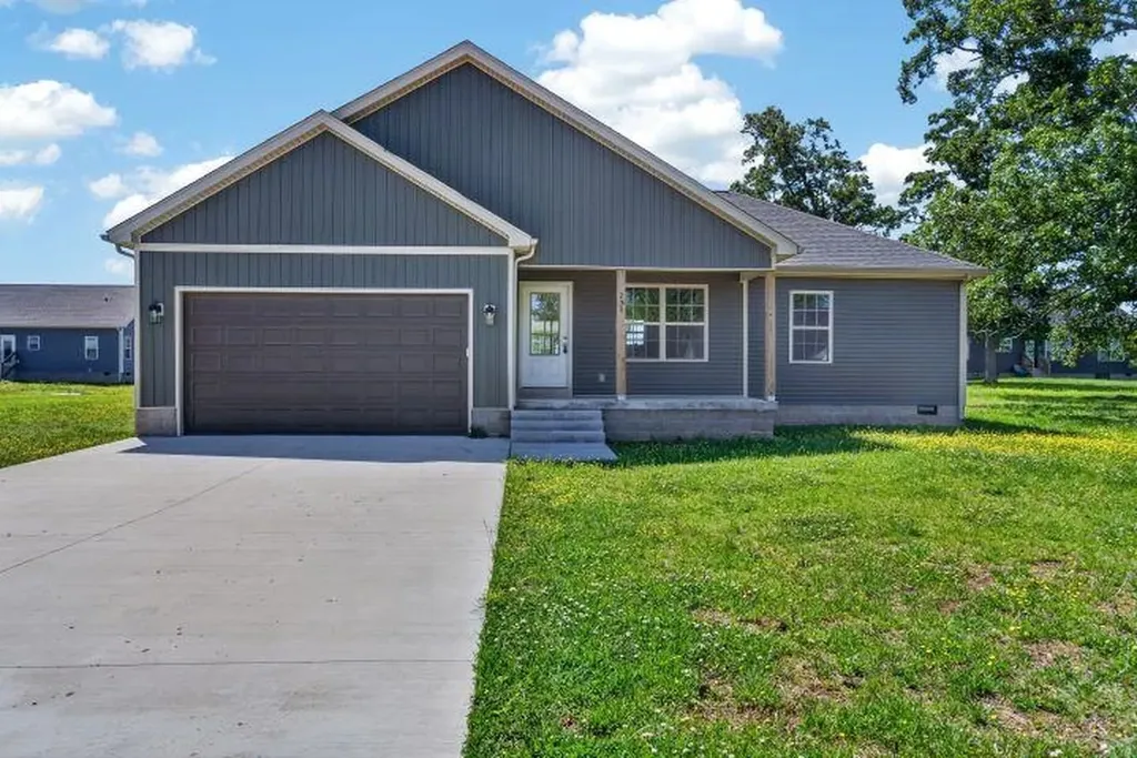 239 Middlebrook Lane Smiths Grove KY 42171