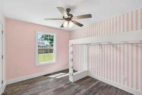 239 Middlebrook Lane Smiths Grove KY 42171