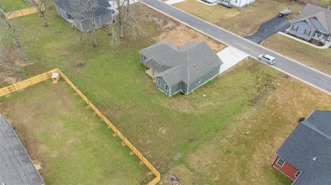 239 Middlebrook Lane Smiths Grove KY 42171
