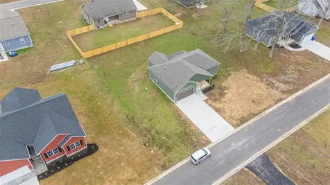239 Middlebrook Lane Smiths Grove KY 42171