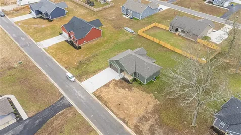239 Middlebrook Lane Smiths Grove KY 42171