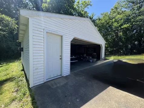 104 S 8th Street Central City KY 42330
