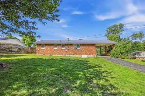 1204 Greenview Drive Cave City KY 42127
