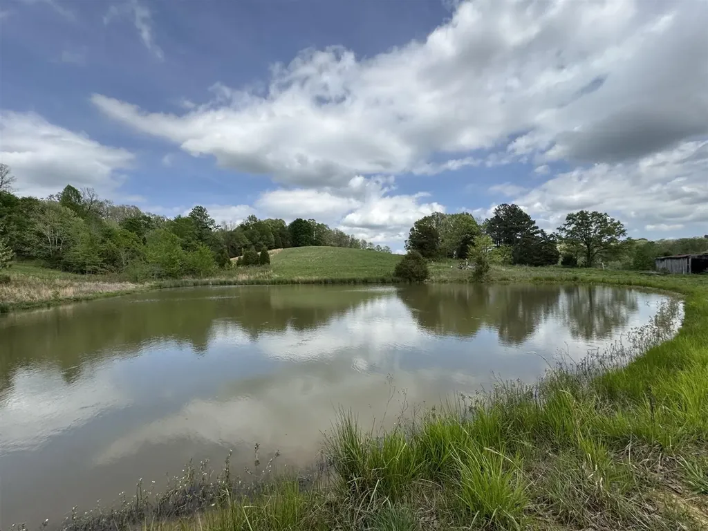 577 Bratcher Road Morgantown KY 42261