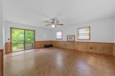 108 Brier Creek Road Mammoth Cave KY 42259