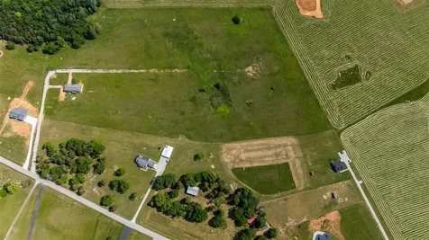 Lot 8-3 Honduras Court Auburn KY 42206