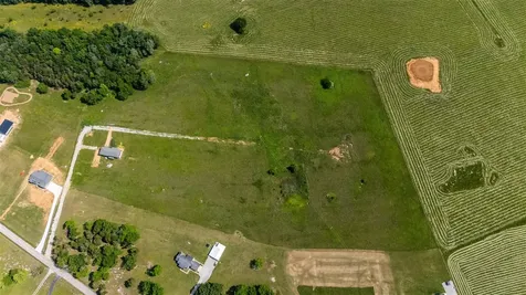 Lot 8-3 Honduras Court Auburn KY 42206