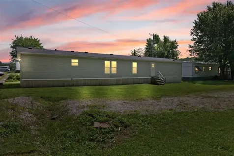 255 Carder Street Brownsville KY 42210