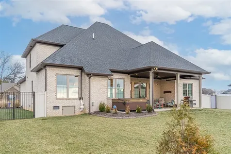 3148 Gable Ridge Lane Bowling Green KY 42101
