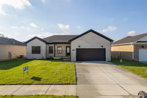 2589 Cedrus Avenue Bowling Green KY 42101