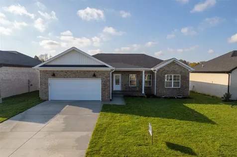2595 Cedrus Avenue Bowling Green KY 42101