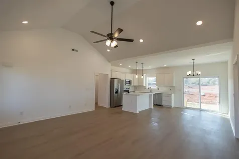 2595 Cedrus Avenue Bowling Green KY 42101