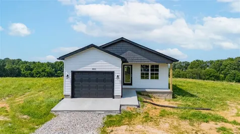 8810 Richardsville Road Bowling Green KY 42101