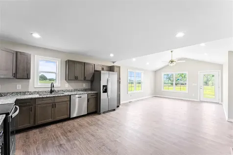 8810 Richardsville Road Bowling Green KY 42101